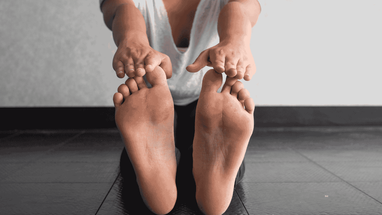 12 Stretch and Strength Moves for Better Ankle Mobility – BackSavvy™